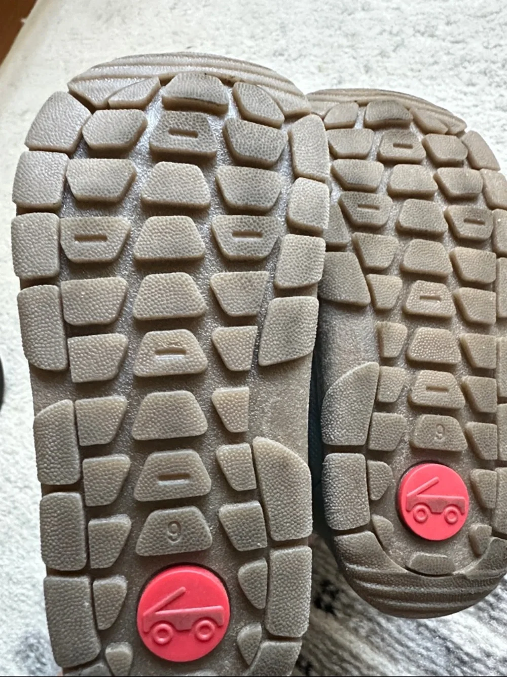 See Kai run hungry caterpillar 3M Thinsulate, Winter Boots worn 3x. Toddler - Picture 7 of 7